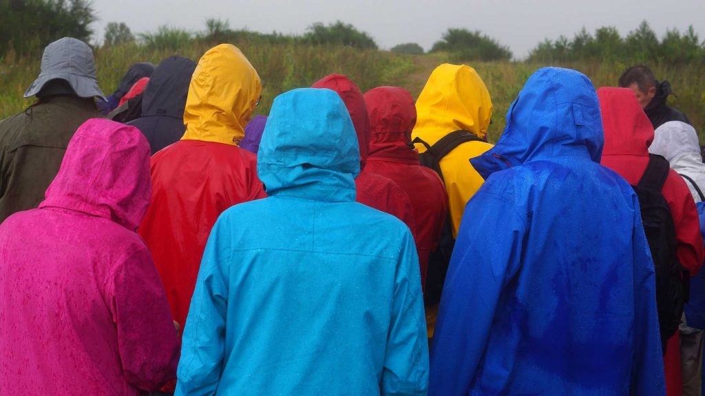 Practical-Tips-for-Buying-Men’s-Raincoat-on-GuestPosting